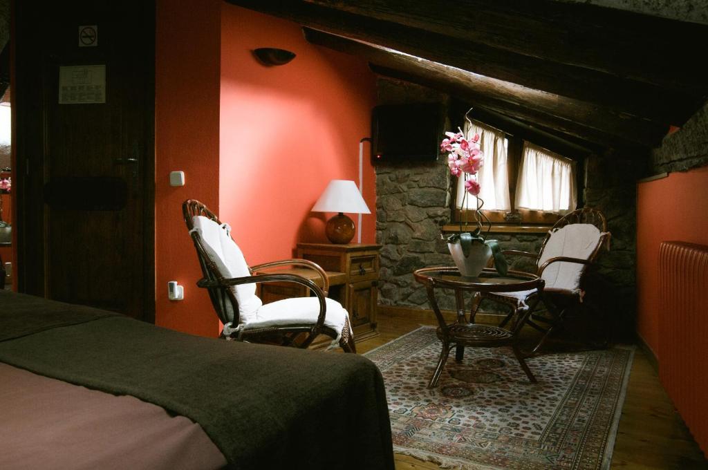 Hostal Cisco De Sans Andorra la Vella Rom bilde