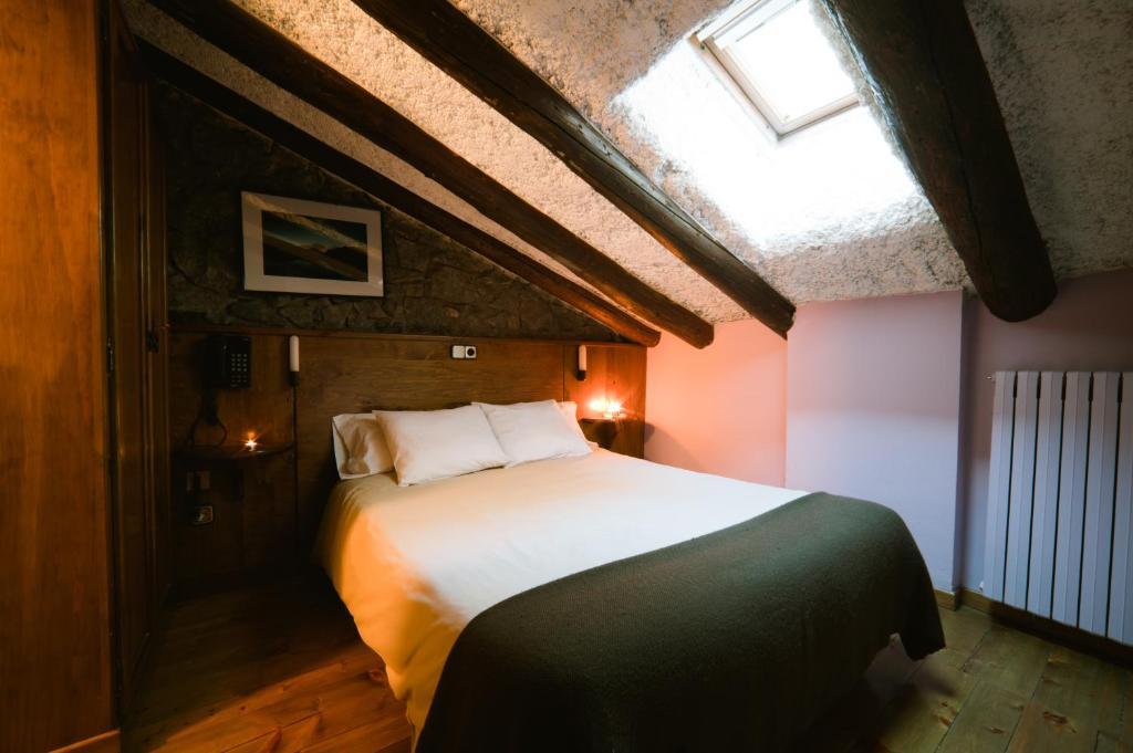 Hostal Cisco De Sans Andorra la Vella Rom bilde