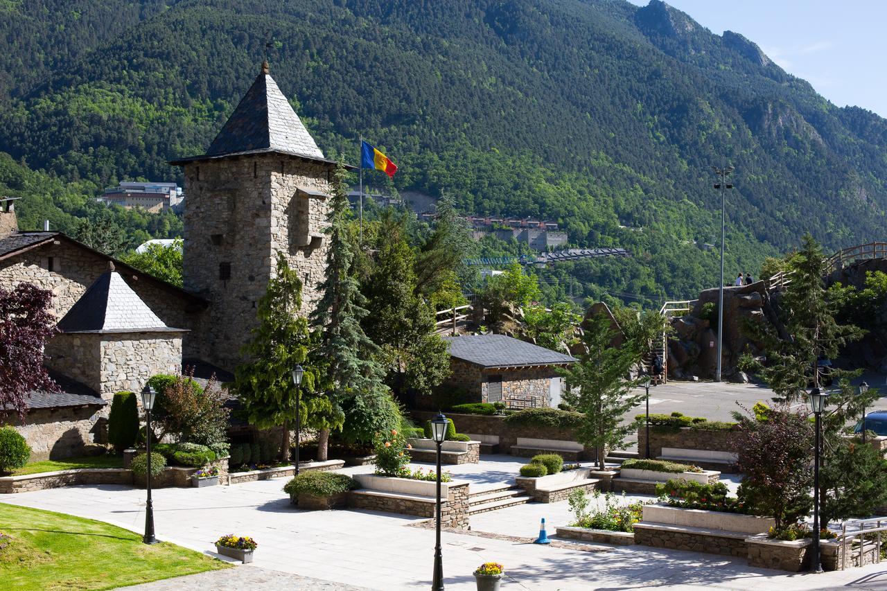 Hostal Cisco De Sans Andorra la Vella Eksteriør bilde